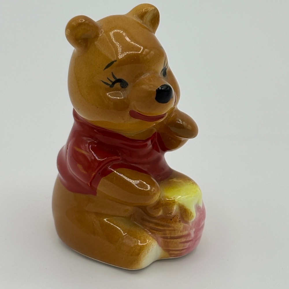 Disney Winnie the Pooh Figurine Small Honey Pot Vintage Japan Kitsch